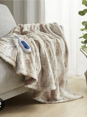Plush Electric Heated Throw Blanket in Taupe -